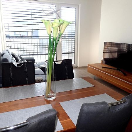 Apartment In The Old Town Bratislava Bagian luar foto