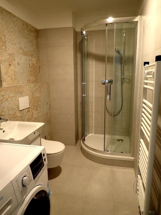 Apartment In The Old Town Bratislava Bagian luar foto