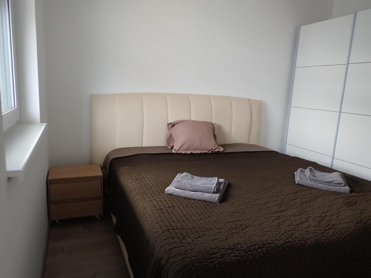 Apartment In The Old Town Bratislava Bagian luar foto